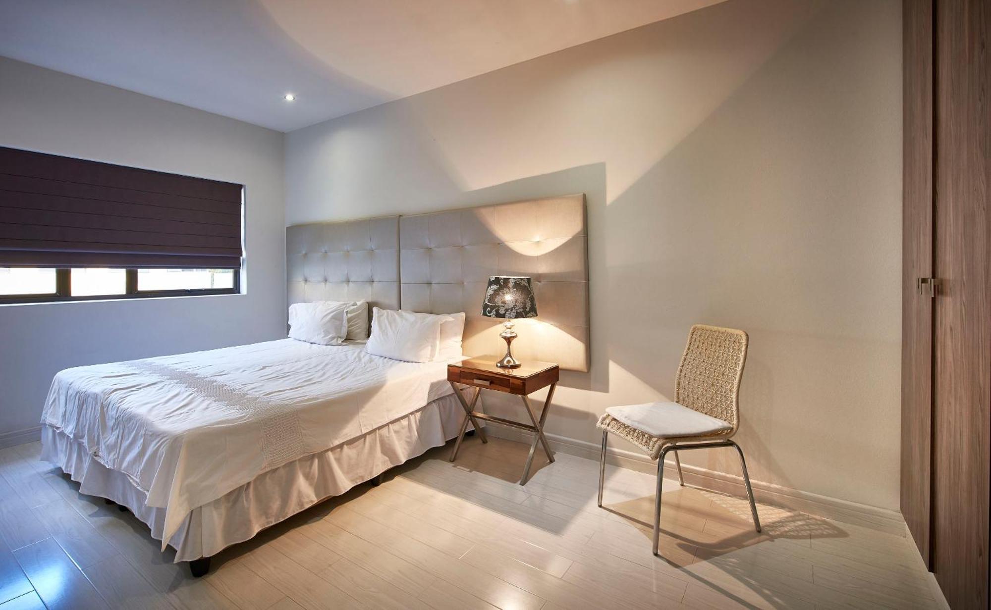 Dynasty Forest Sandown Serviced Apartments & Self Catering Hotel Johannesburg Oda fotoğraf