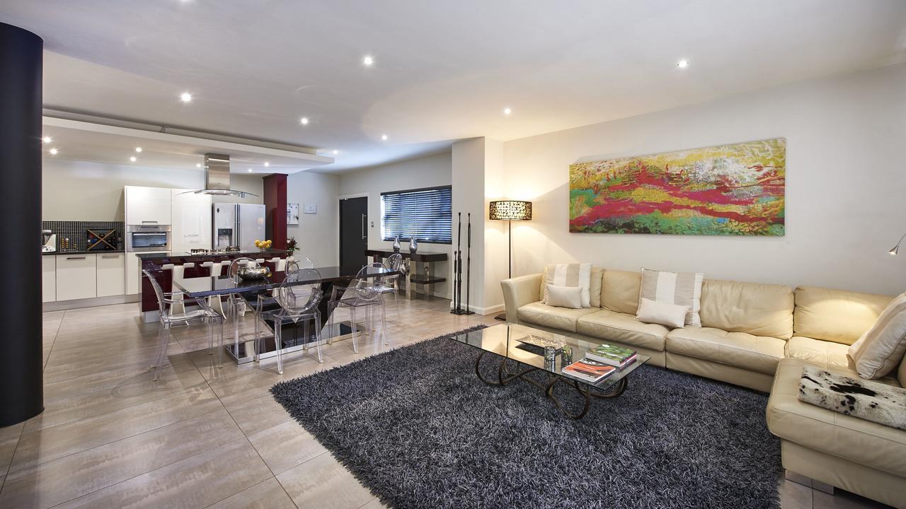 Dynasty Forest Sandown Serviced Apartments & Self Catering Hotel Johannesburg Dış mekan fotoğraf