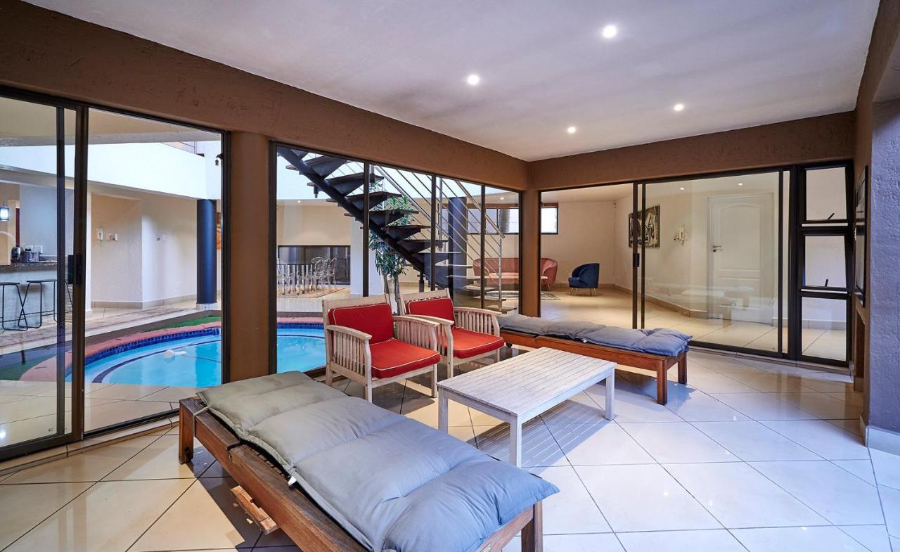Dynasty Forest Sandown Serviced Apartments & Self Catering Hotel Johannesburg Dış mekan fotoğraf